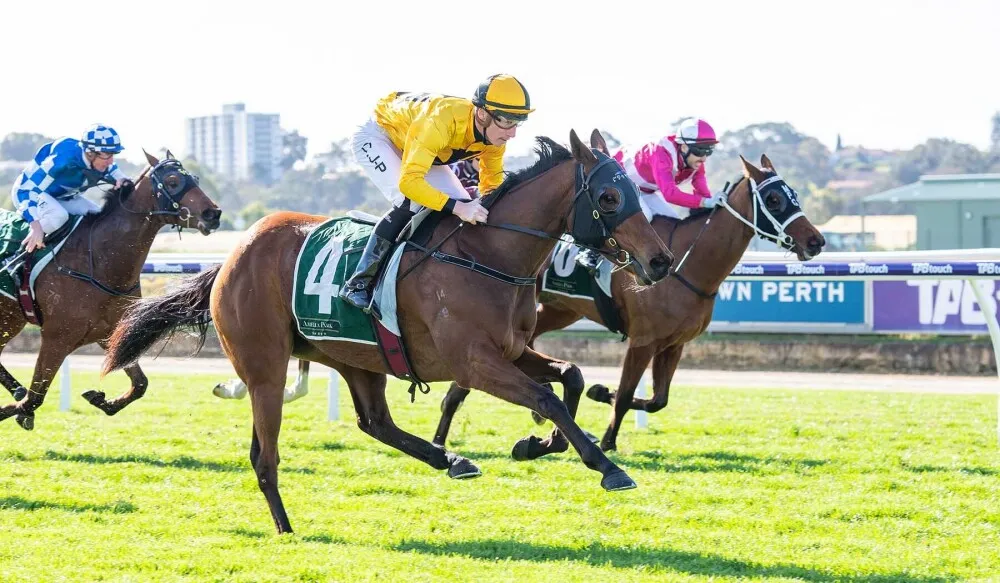 Dun With The Blues delivers at Belmont