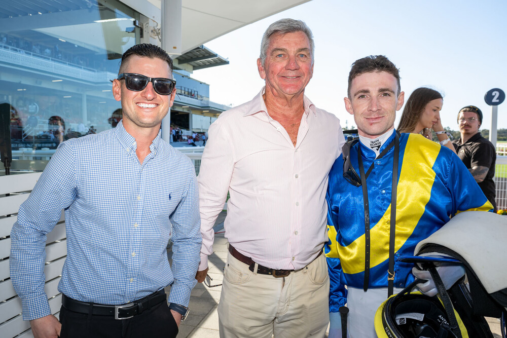 Cape Falls mare flying High at Ascot