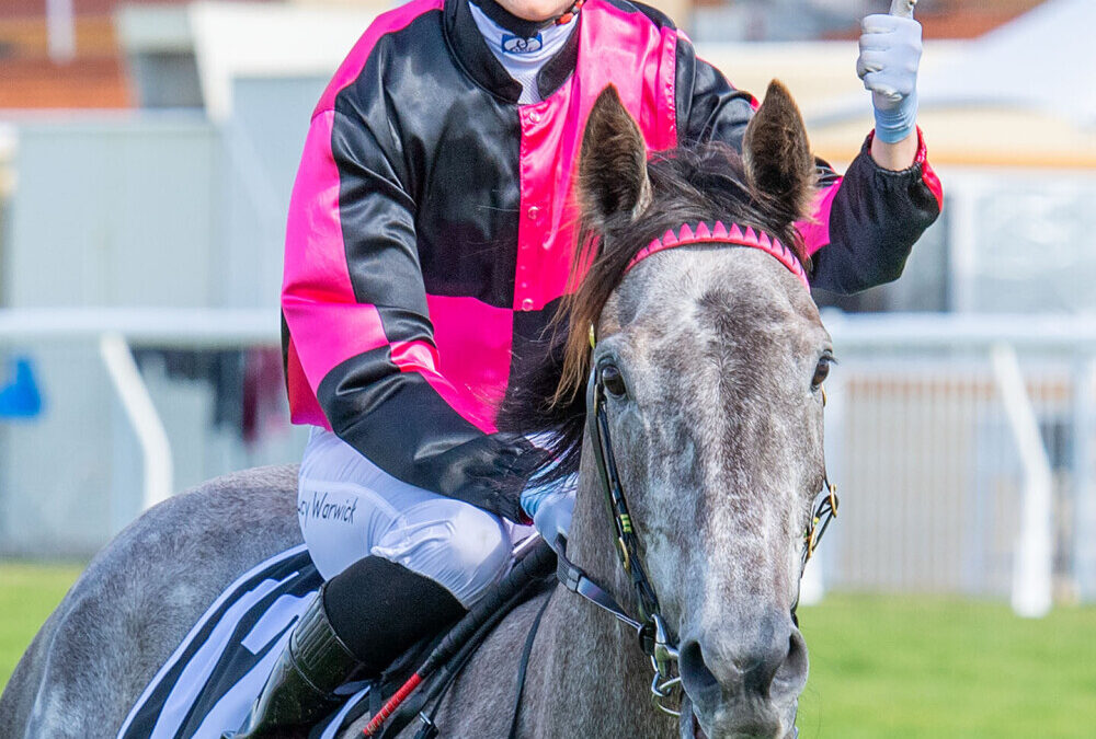 Express delivery in Champion Fillies Stakes